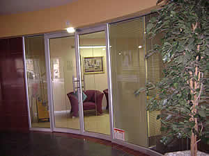 Designer Glass and Alluminium, Shower doors in Mpumalanga, Shower Doors in Swaziland, Shower doors in Mozambique, Shower door instalation, Flameless shower doors, Custom shower doors, bath enclosures in Mpumalanga, bath enclosures in Mozambique, Bath Enclosures, Shower enclosures, Hinged shower doors, Pivot Shower doors